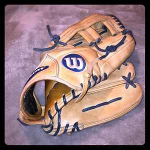 Evan Longoria a2000 11.75” Beige Glove